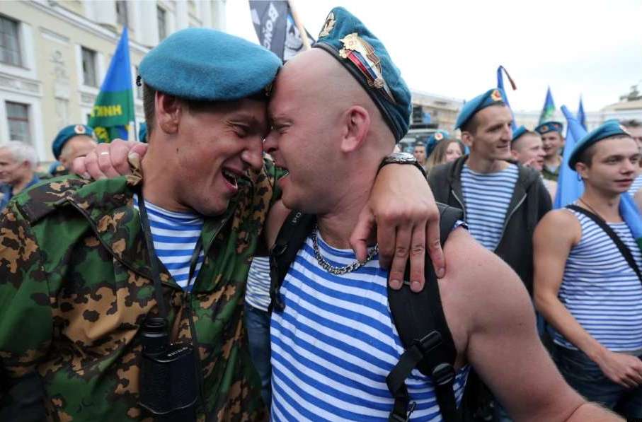 Defence Intelligence: the invaders send school graduates to war and begin the struggle for redistribution of power
