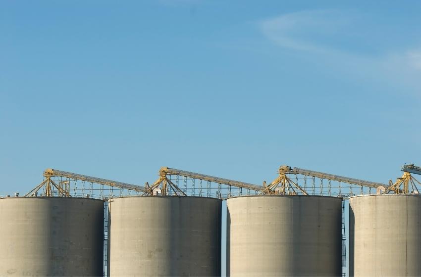 Canada contributes USD 40 million to cover 2.4 million tonnes of storage
